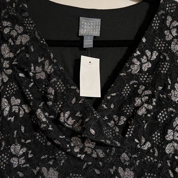Black Lace Dress Size 4, Black & Silver VNeck half-sleeve NWT - Picture 6 of 14